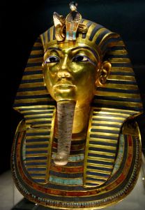 415px-Tuthankhamun_Egyptian_Museum